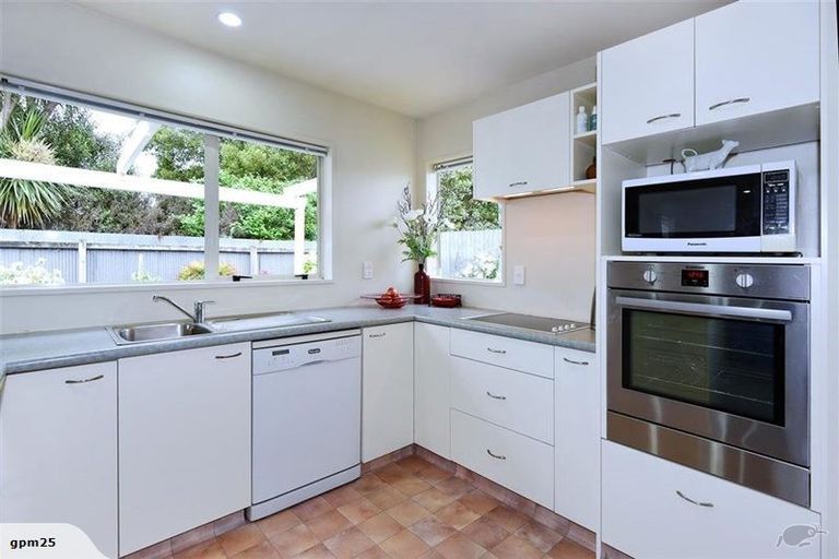 Photo of property in 2 Cunningham Place, Halswell, Christchurch, 8025