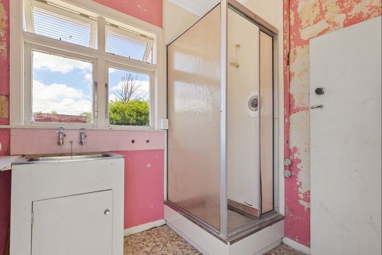 Photo of property in 3 Clark Street, Levin, 5510