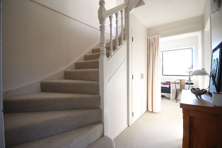 Photo of property in 23 Old Bridge Road, Bridge Hill, Alexandra, 9320