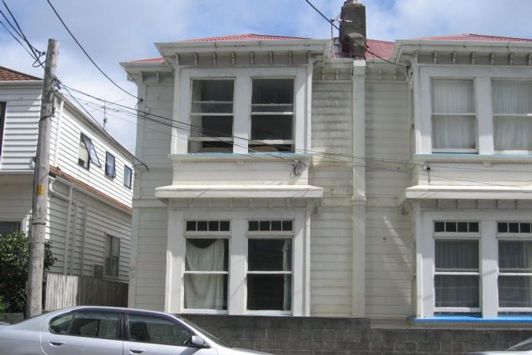Photo of property in 138 Brougham Street, Mount Victoria, Wellington, 6011