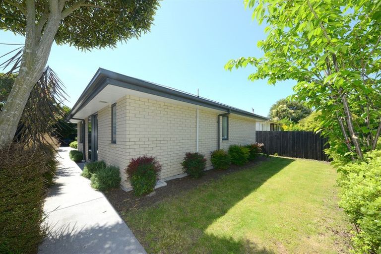 Photo of property in 2 Staines Street, Bishopdale, Christchurch, 8053