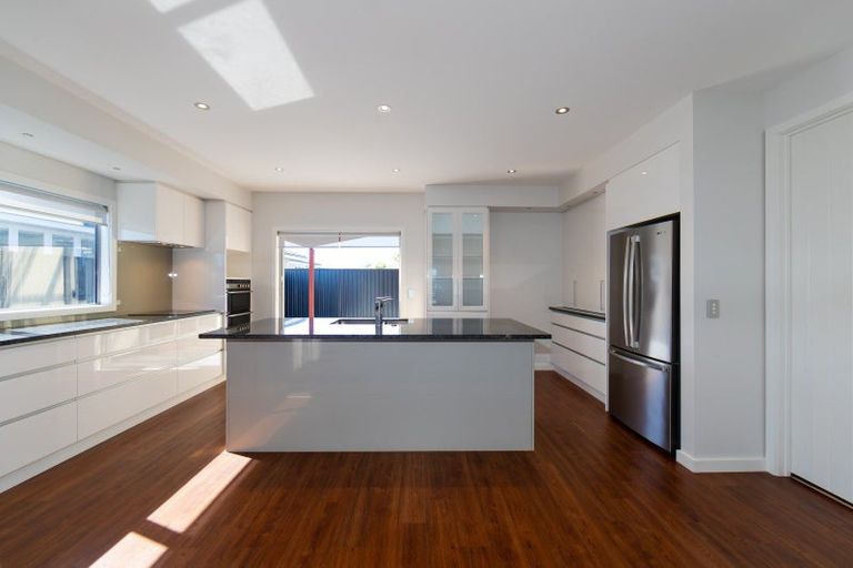 Photo of property in 11a Avenue Road, Greenmeadows, Napier, 4112