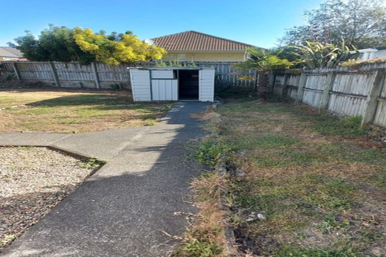Photo of property in 3 Applewood Drive, Henderson, Auckland, 0612