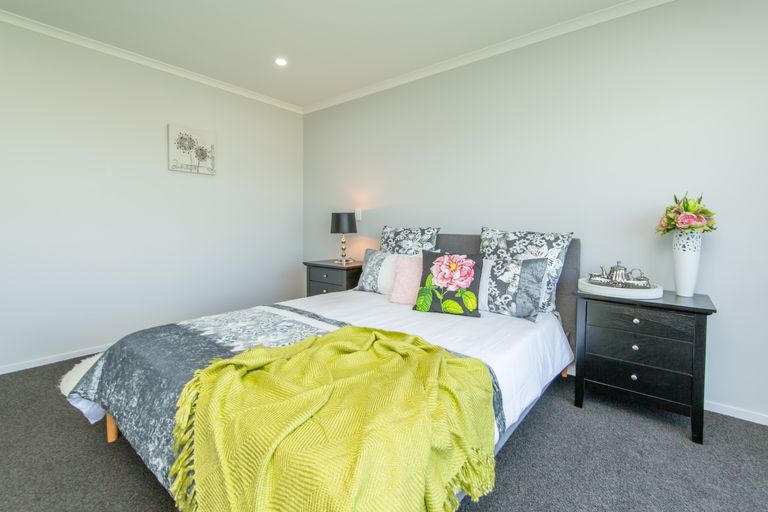 Photo of property in 1 Quartz Drive, Rolleston, 7614