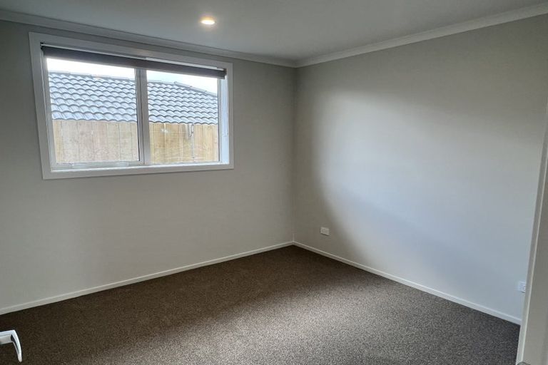 Photo of property in 16 Waruhia Crescent, Rototuna North, 3281