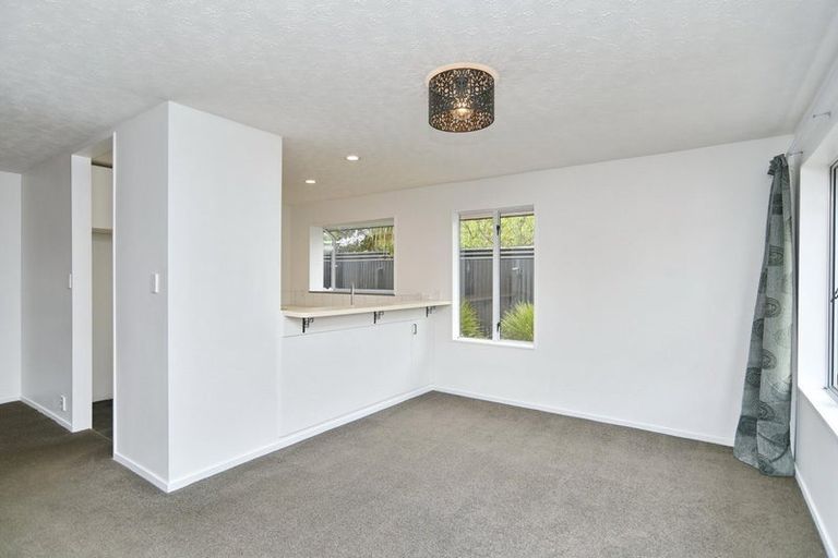 Photo of property in 1/103 Oram Avenue, New Brighton, Christchurch, 8061
