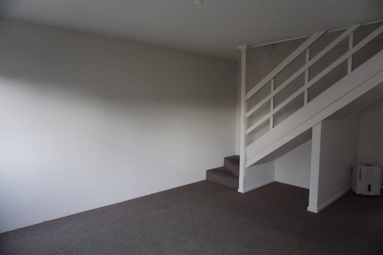 Photo of property in 5/702 Grays Road, Mahora, Hastings, 4120