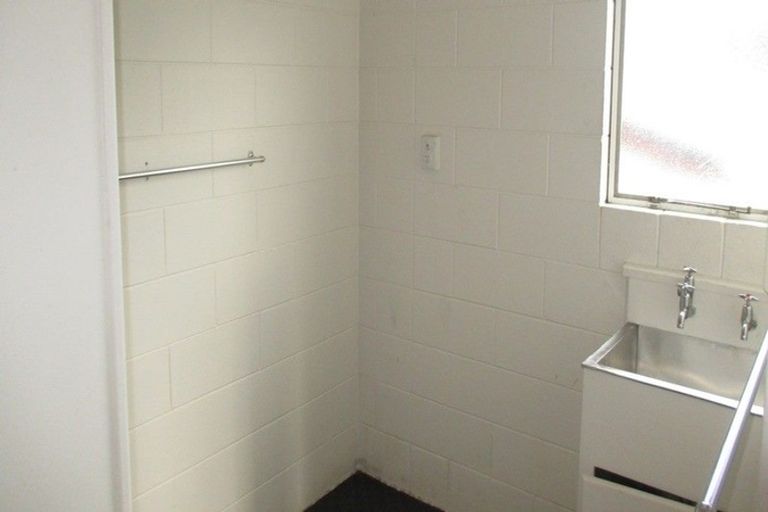 Photo of property in 17 Myrtle Street, Hamilton East, Hamilton, 3216