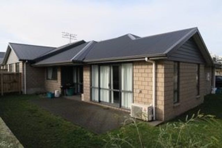 Photo of property in 20a Sandleigh Road, Hamilton Lake, Hamilton, 3204