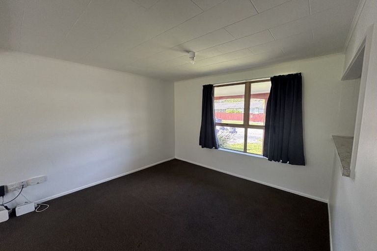 Photo of property in 1/37 Mohaka Street, Wainuiomata, Lower Hutt, 5014