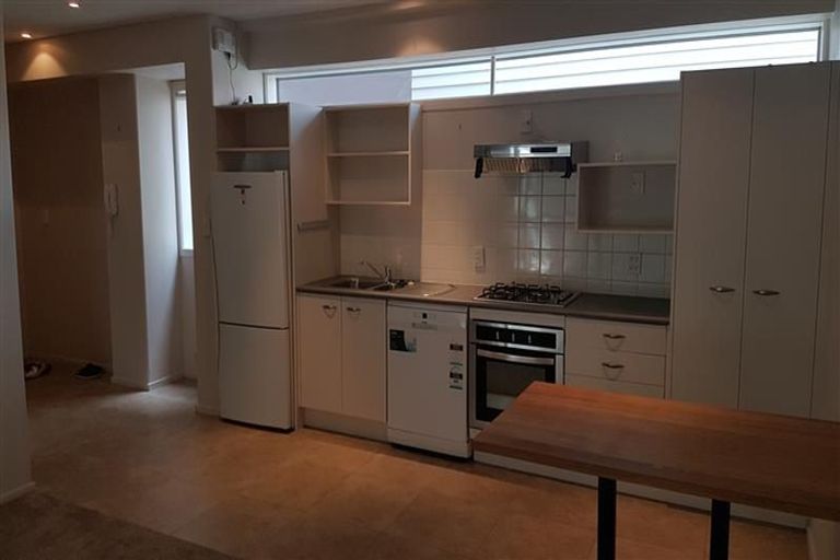 Photo of property in 1d/44 Aitken Terrace, Kingsland, Auckland, 1021