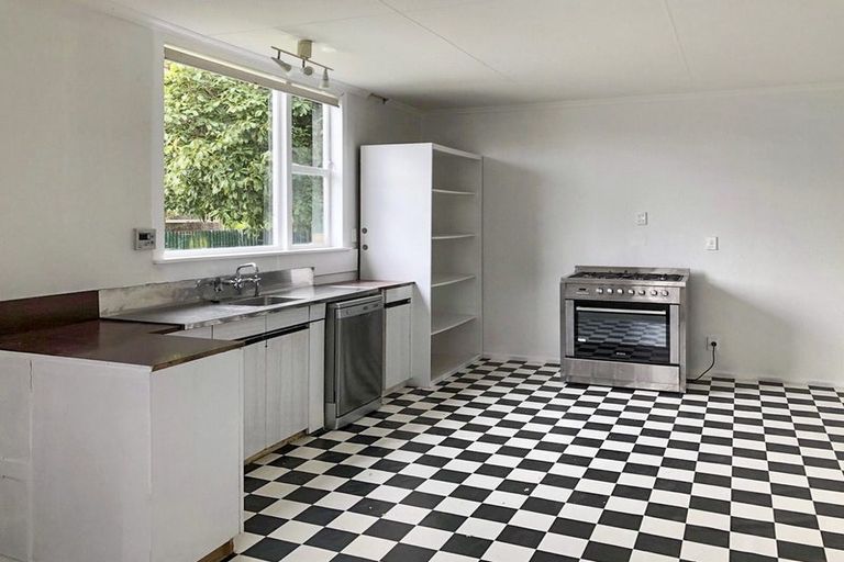 Photo of property in 15 White Street, Whanganui East, Whanganui, 4500