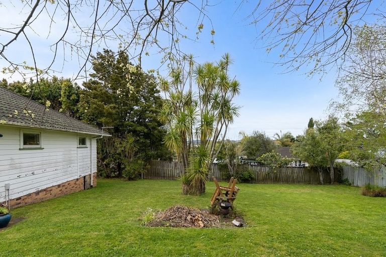 Photo of property in 55a Tirimoana Road, Te Atatu South, Auckland, 0602