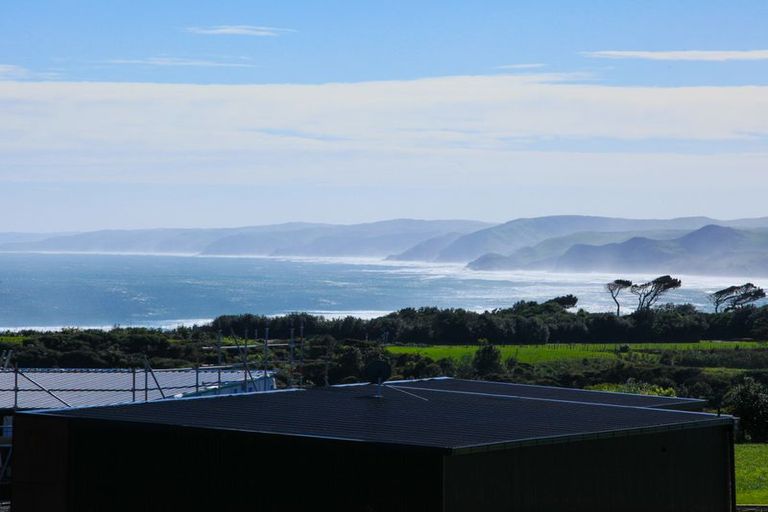 Photo of property in 76 Te Ahiawa Road, Raglan, 3297