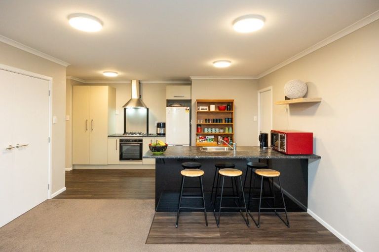 Photo of property in 12b Phillips Street, Sanson, 4817