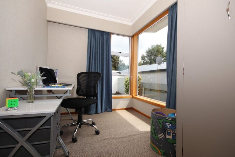 Photo of property in 52 Macmaster Street, Richmond, Invercargill, 9810