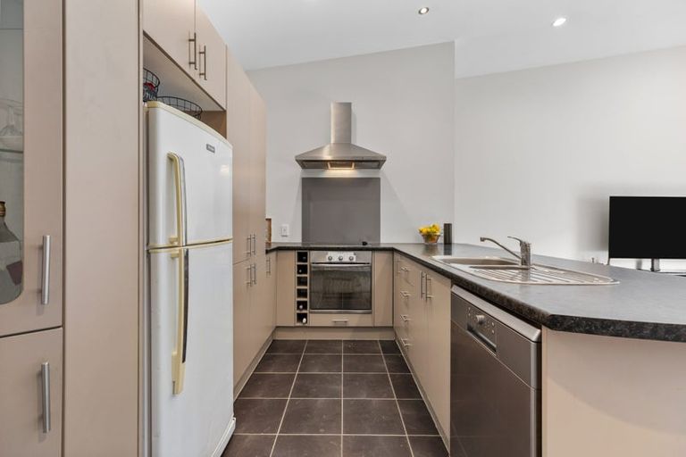 Photo of property in 40c Miro Street, Mount Maunganui, 3116