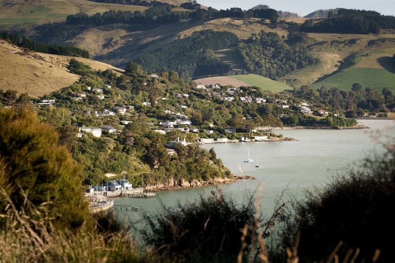 Photo of property in 12 Ohinehau Lane, Charteris Bay, Governors Bay, 8971