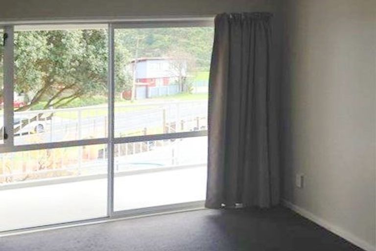 Photo of property in 95 Farmer Crescent, Taita, Lower Hutt, 5011