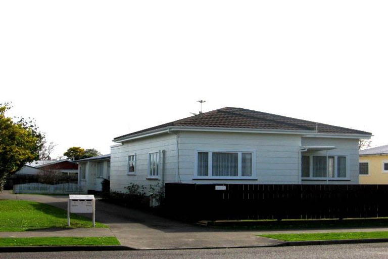 Photo of property in 1/145 College Street, Awapuni, Palmerston North, 4412