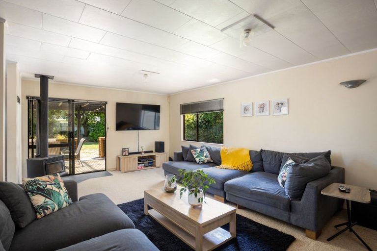 Photo of property in 11a Jade Place, Bell Block, New Plymouth, 4312