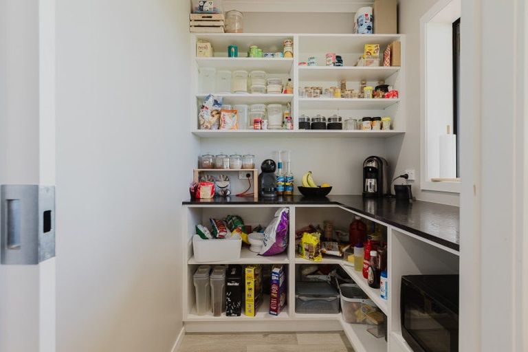 Photo of property in 23a Edward Street