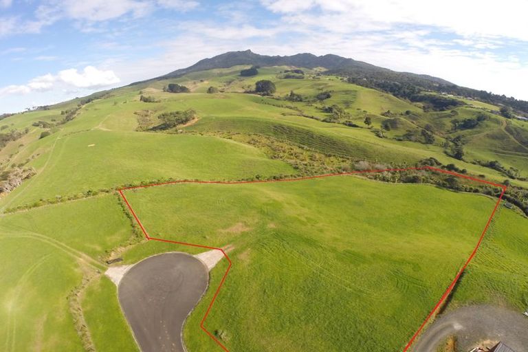 Photo of property in 76 Te Ahiawa Road, Raglan, 3297