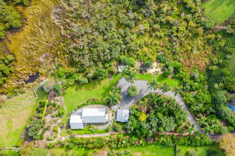 Photo of property in 16 Ao Marama Place, Kerikeri, 0294