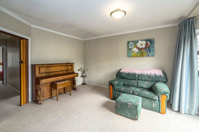 Photo of property in 10 Keir Crescent, Lansdowne, Masterton, 5810