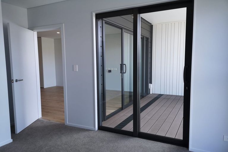 Photo of property in 520/3 Kaipiho Lane, Albany, Auckland, 0632