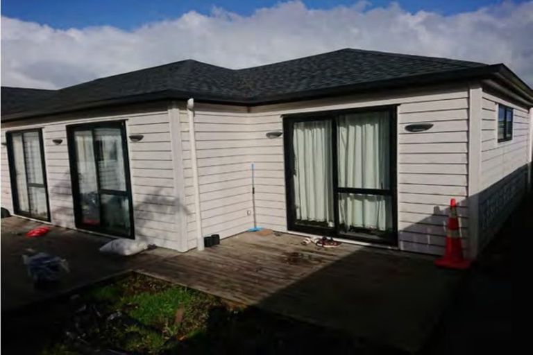 Photo of property in 11a Matheson Street, Papakura, 2110