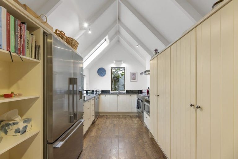 Photo of property in 112 Elgin Road, Kenmure, Dunedin, 9011