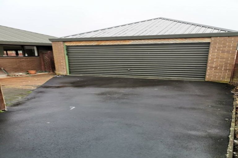 Photo of property in 5a Edwins Way, Burwood, Christchurch, 8083