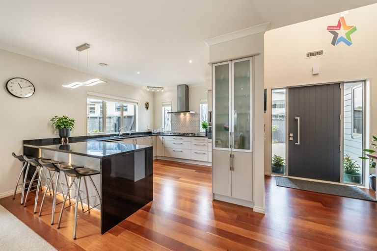 Photo of property in 8c Glen Iris Grove, Woburn, Lower Hutt, 5010