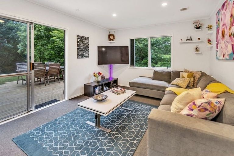 Photo of property in 28 Blomfield Street, Pukehangi, Rotorua, 3015