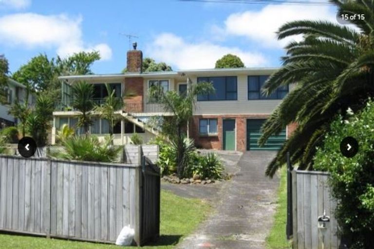 Photo of property in 6 Station Road, Pukekohe, 2120