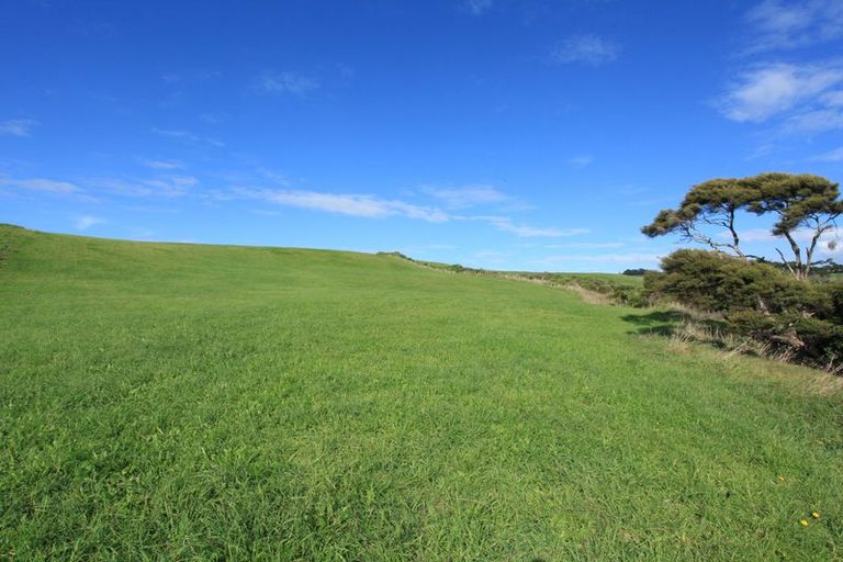 Photo of property in 76 Te Ahiawa Road, Raglan, 3297