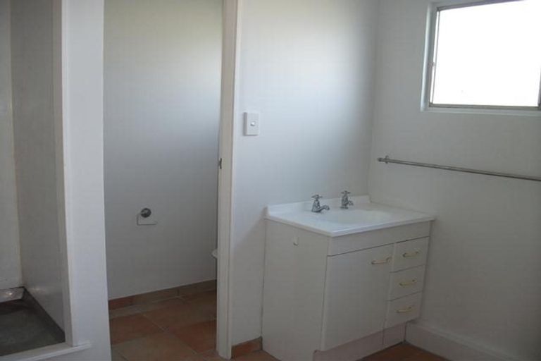 Photo of property in 1 Ebdentown Street, Ebdentown, Upper Hutt, 5018