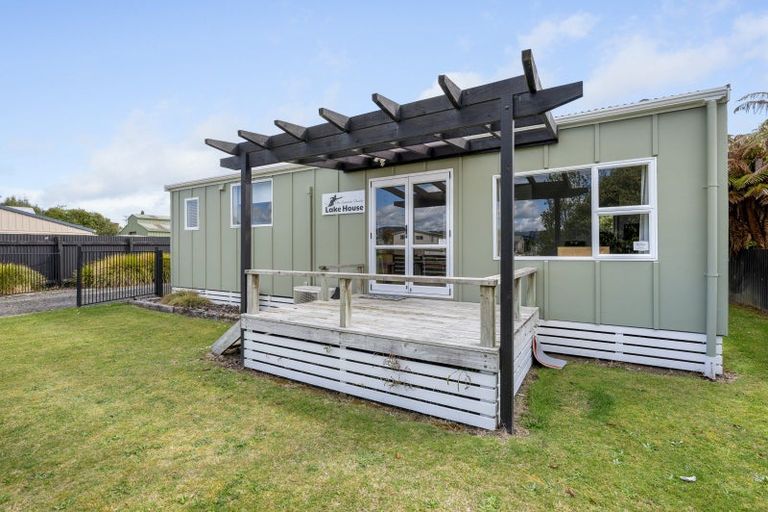 Photo of property in 111 Rangatira Drive, Mangakino, 3421