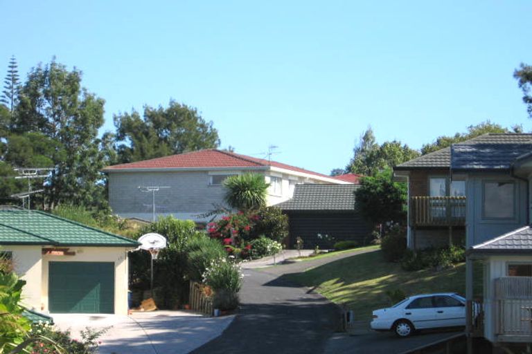 Photo of property in 7 Ryehill Close, New Lynn, Auckland, 0600