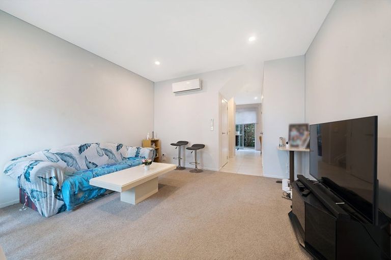 Photo of property in 36 Ceramic Lane, New Lynn, Auckland, 0600