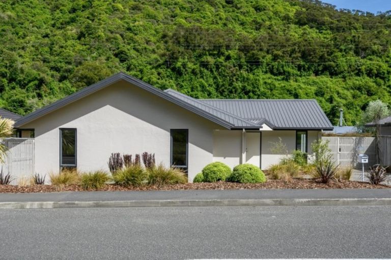 Photo of property in 456 Brook Street, The Brook, Nelson, 7010