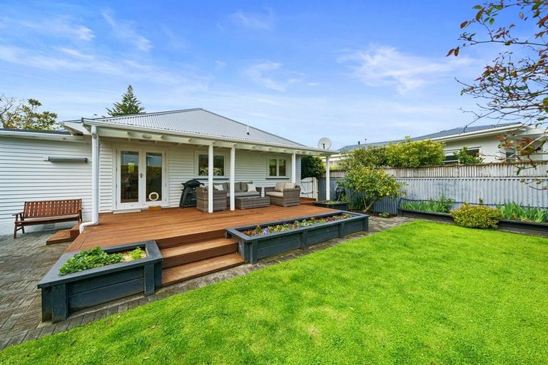 Photo of property in 14 Myrtle Street, Hutt Central, Lower Hutt, 5010