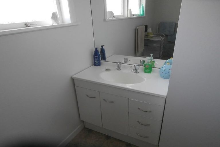 Photo of property in 17 Russell Avenue, Pukekohe, 2120