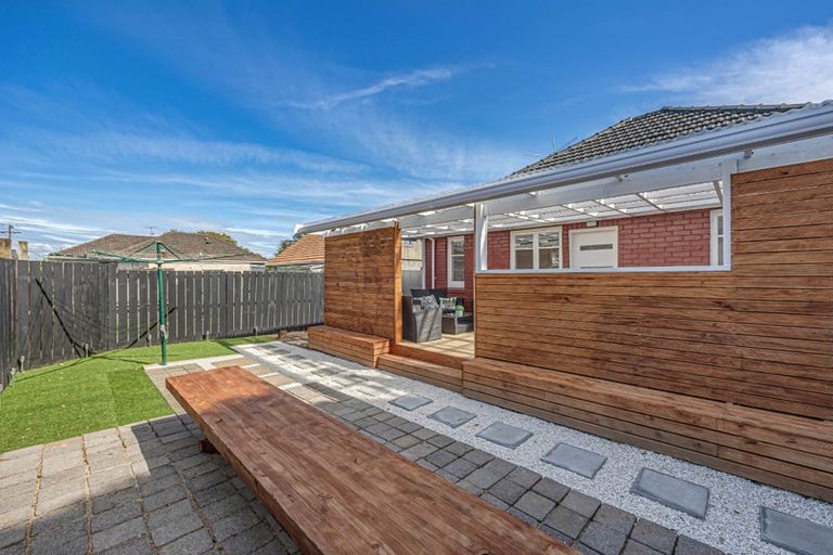 Photo of property in 1/11 George Street, Mangere East, Auckland, 2024