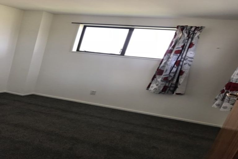 Photo of property in 2b Barclay Place, Burwood, Christchurch, 8061