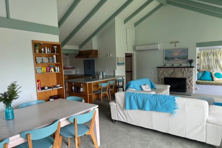 Photo of property in 1 Stanley Place, Akaroa, 7520