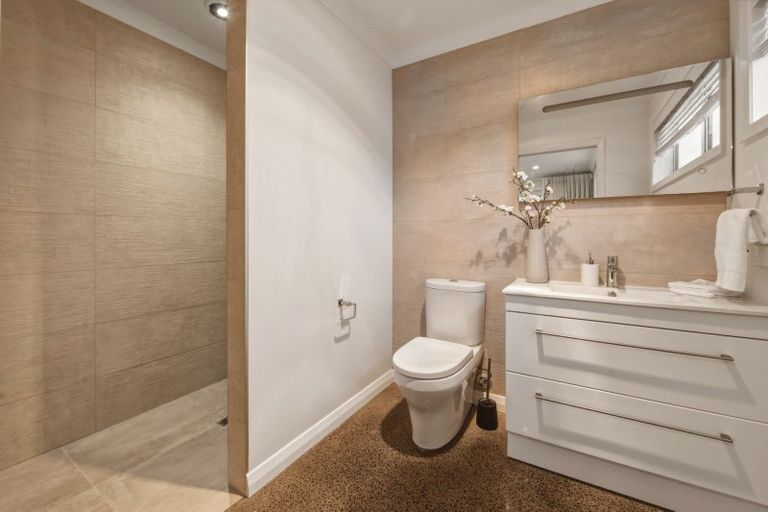 Photo of property in 30 Angela Place, Kinloch, Taupo, 3377