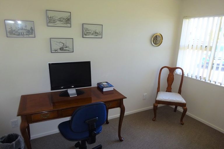 Photo of property in 1a Edinburgh Terrace, Foxton Beach, Foxton, 4815
