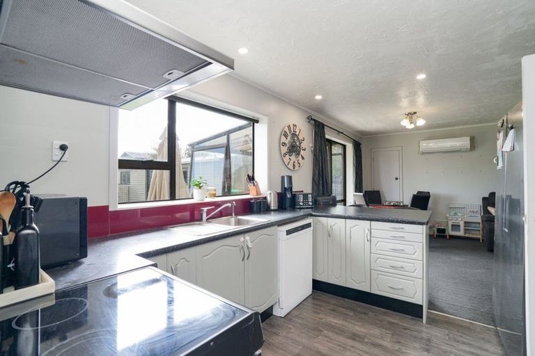 Photo of property in 9 Dumbarton Place, Strathern, Invercargill, 9812